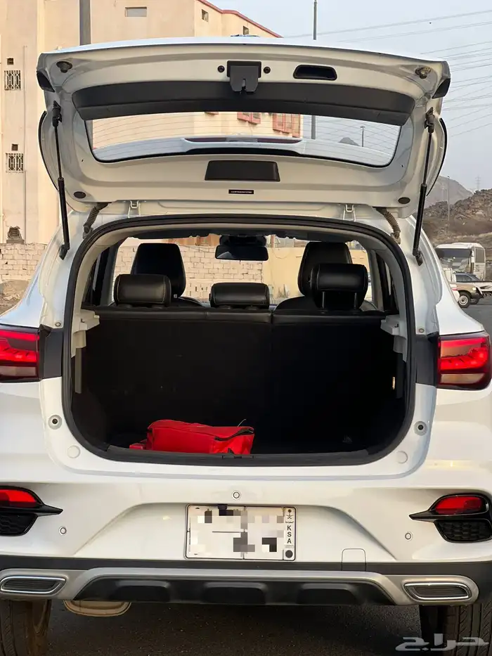 ام جي ZS 2022 12