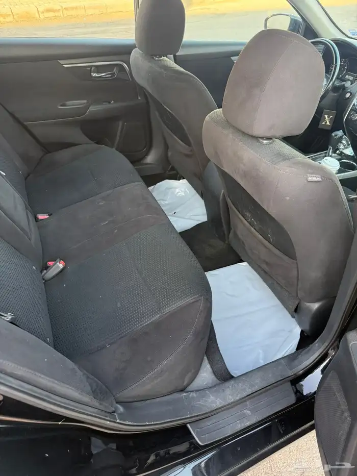 نيسان ألتيما 2014 - SV2.5 أسود 13