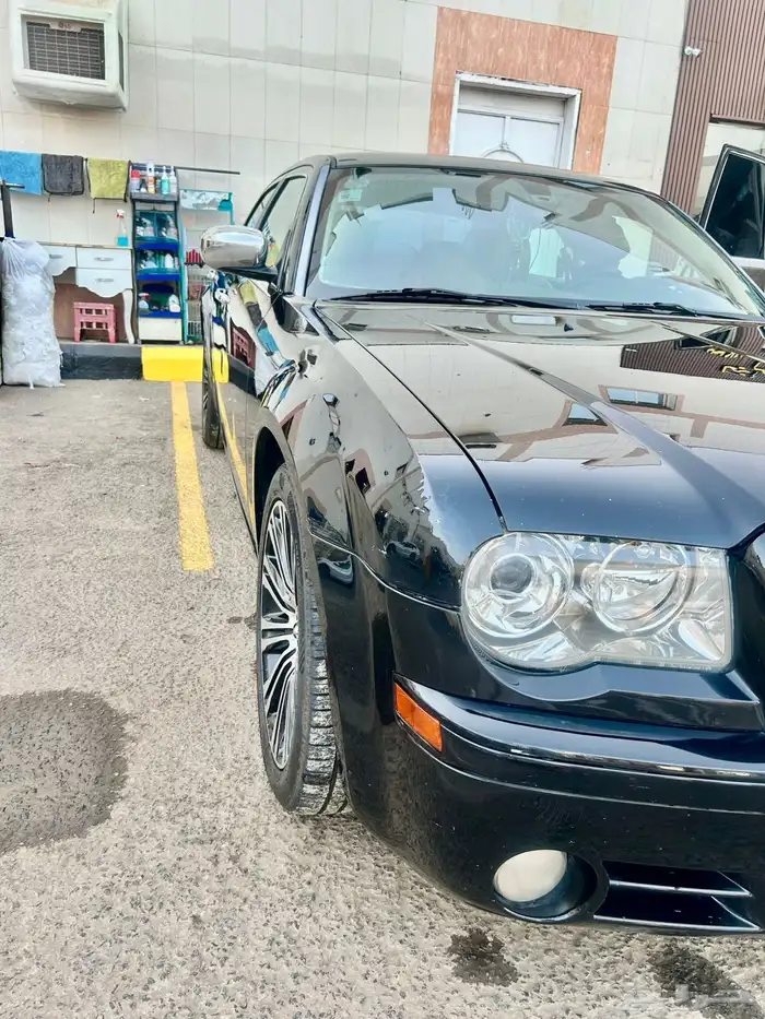 كرايزلر 2010 فل كامل 8 سلندر نظيفه 10