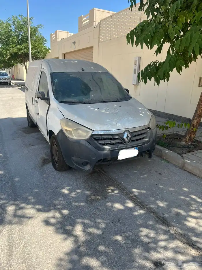 للبيع سيارة رينو دوكر 2017 1
