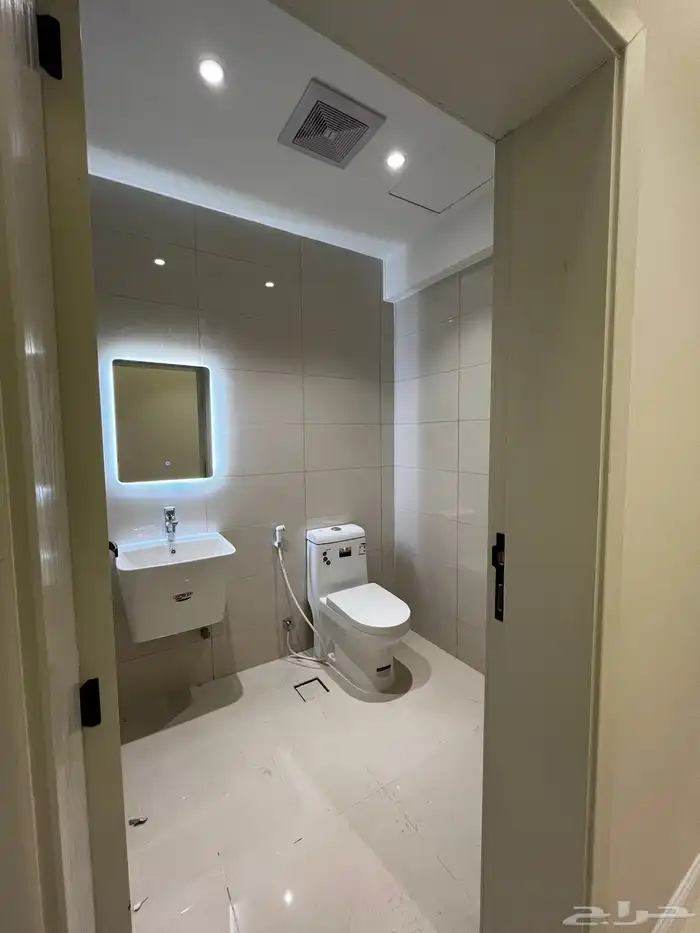 ملحق 3 غرف حي العقيق تشطيب فاخر 10