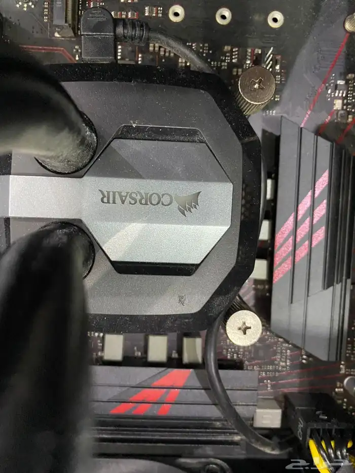 للبيع بي سي قيمنق 5