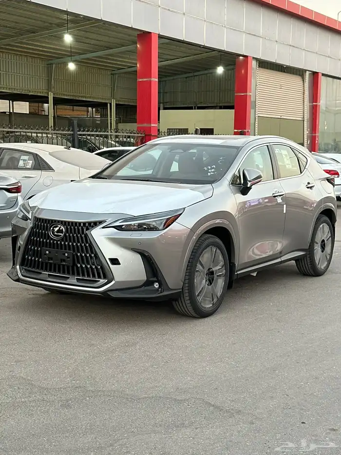 لكزس NX350 aa 2025 بسعر 186.000 3