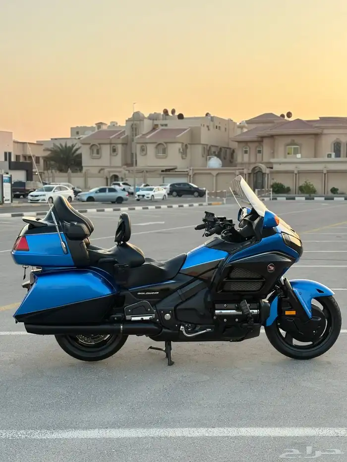 للبيع رحال قولد ونق 0