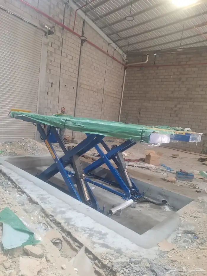 رافعة سيارات - فرن دهان - تنظيف رشاش - شحن مكيف - كومبريسور 15