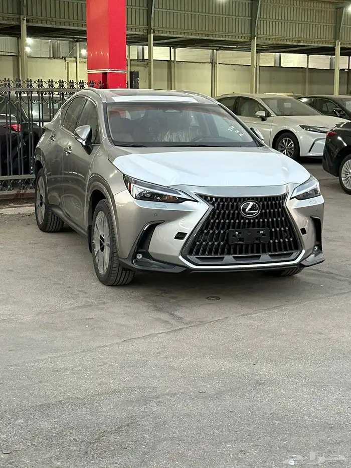 لكزس NX350 aa 2025 بسعر 186.000 1