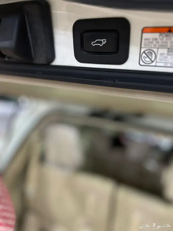 لاندكروزر VXR فطيمي 5.7 محركات وبدي وكاله 32