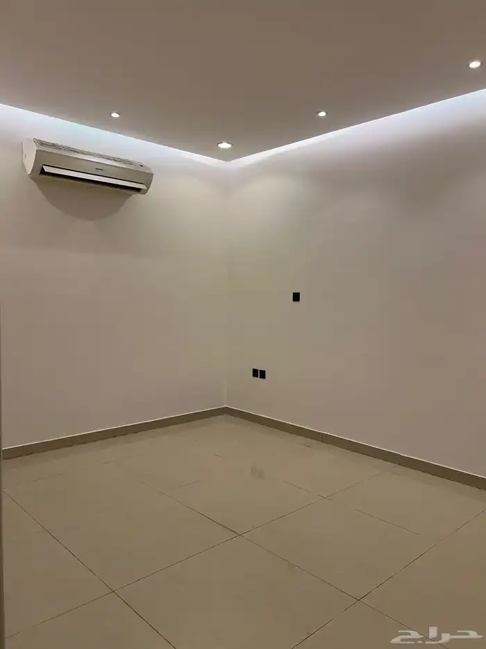للإيجار دور علوي من فلة الرياض حي الياسمين 60.000 1