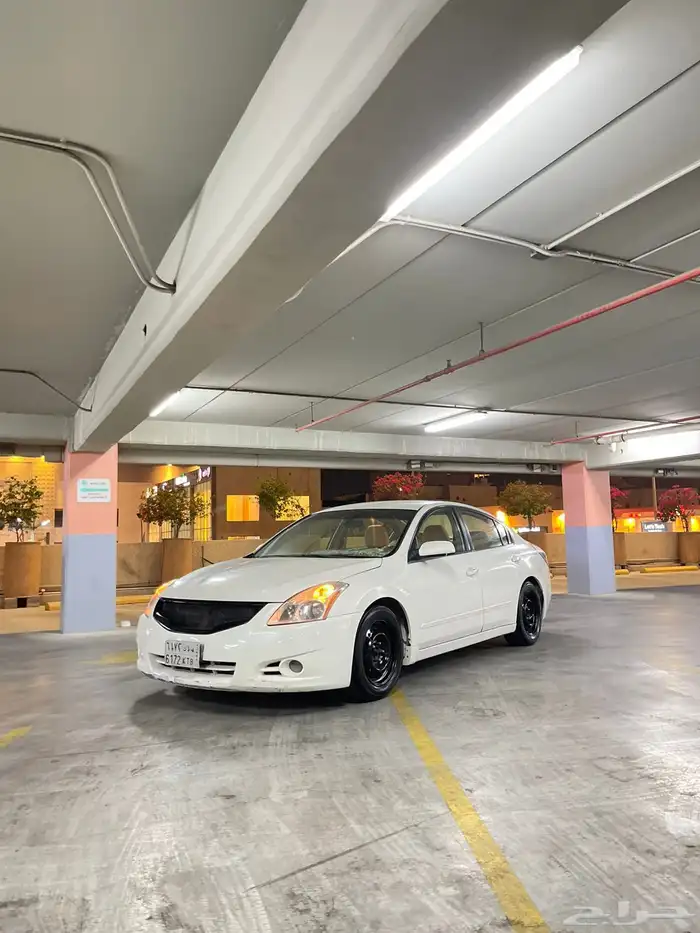 للبيع او البدل التيما 2010 0