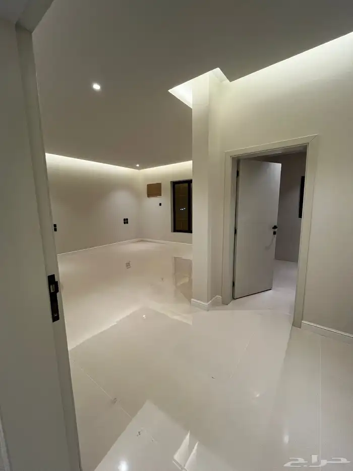 ملحق 3 غرف حي العقيق تشطيب فاخر 14