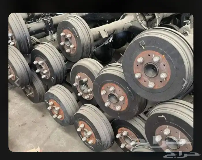 يوجد لدينا جميع كرونه ودفرنس تويوتا ونيسان وفورد والجمس 1