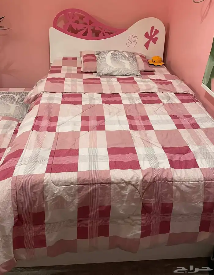 غرفة نوم سريرين بناتي 2