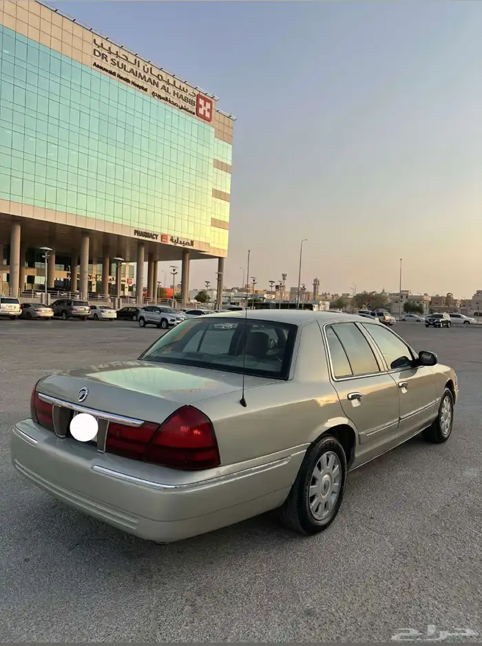 فورد ماركيز 2005 قمة النظافة 1