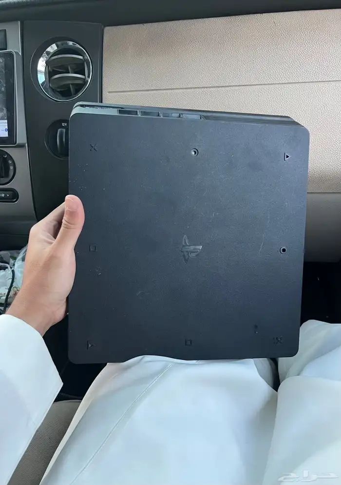 للبيع سوني 4 سلم   نظافة تبارك الله 0