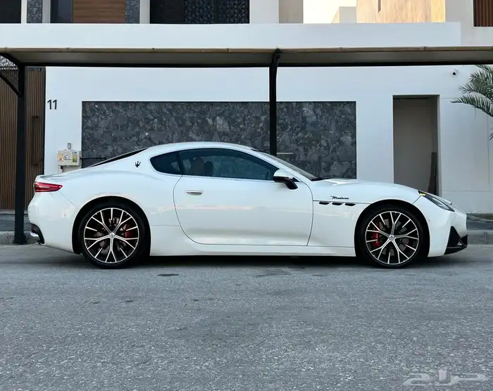 مازيراتي GranTurismo 2024 3