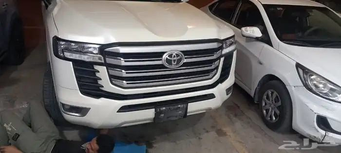 صدامات لاندكروزر 2025 35