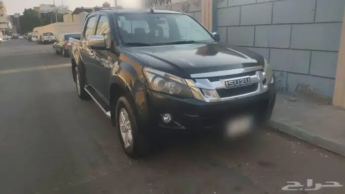 وانيت ايسوزو موديل 2014 جير اوتوماتيك دبل ديزل 3