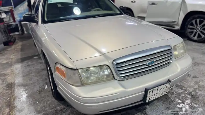 بسم الله توكلنا على الله للبيع فورد فكتوريا 2011 13