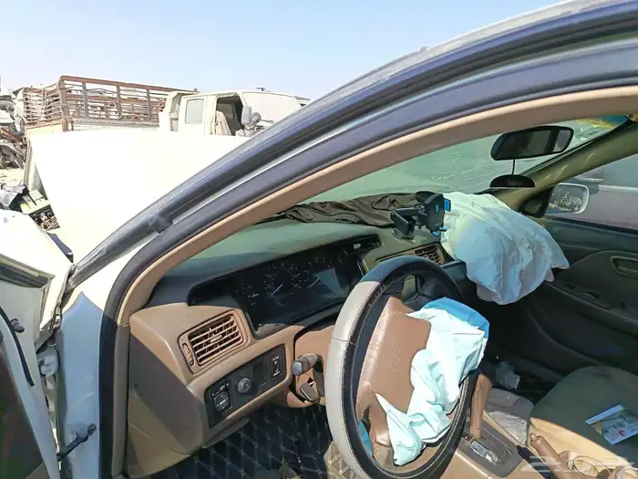 تويوتا كامري 2000 6