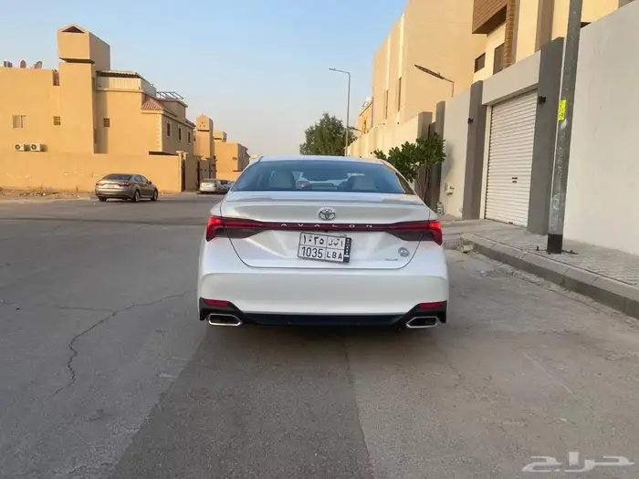تويوتا افالون 2022 تورينق عداد قليل للبيع 9