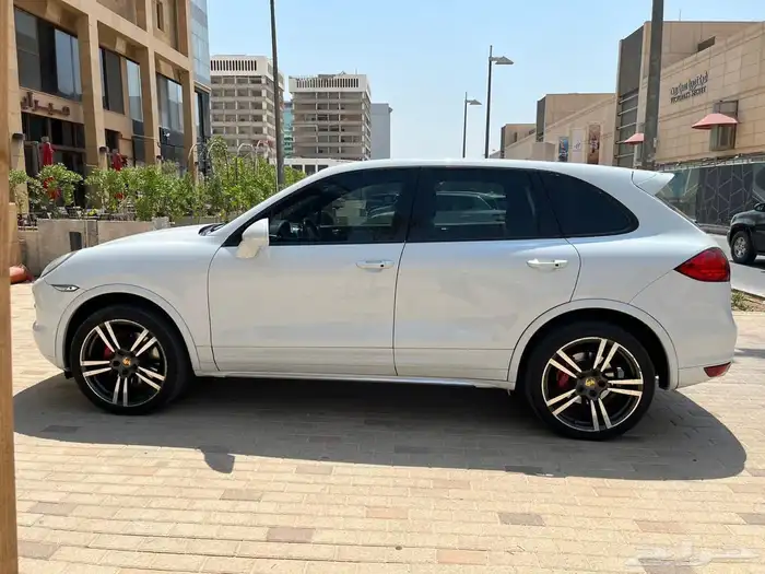 porsche cayenne S 2014 5
