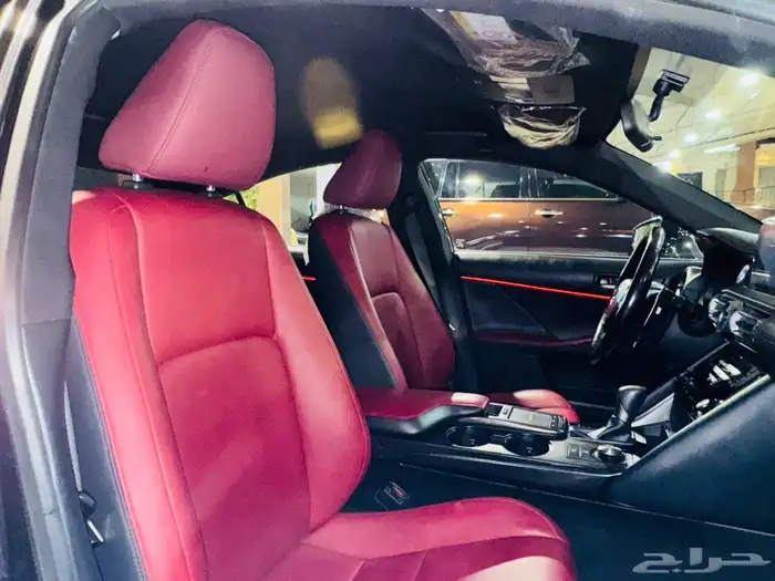 لكزس ((2021))iS300 8