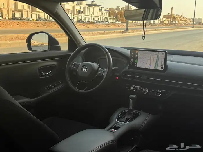 هوندا ZRV 2024 للتنازل 10