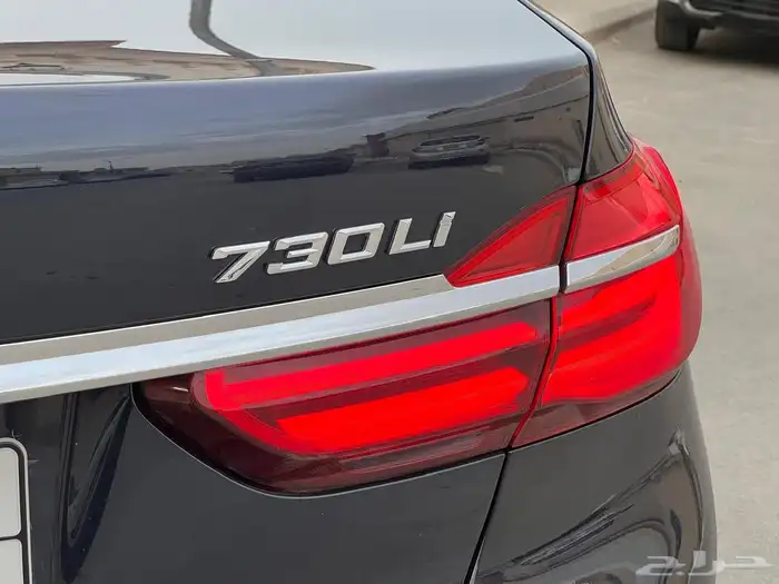 BMW - Li730 - - بي ام دبليو 2019 - سعودي - فل 10