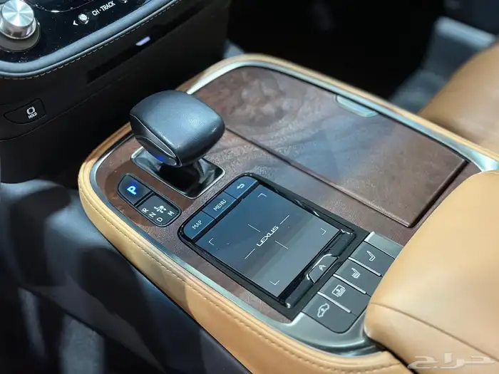 لكزس LS 350 BB موديل 2022 17