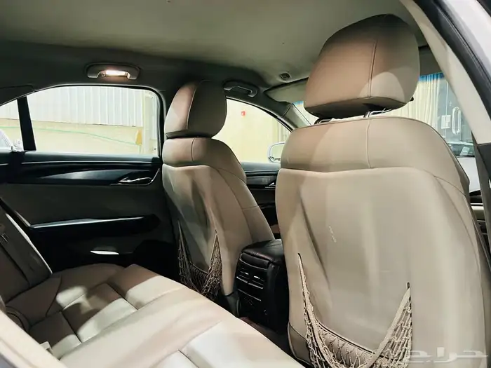 كاديلاك 2015 ATS (بحالة ممتازة) 7