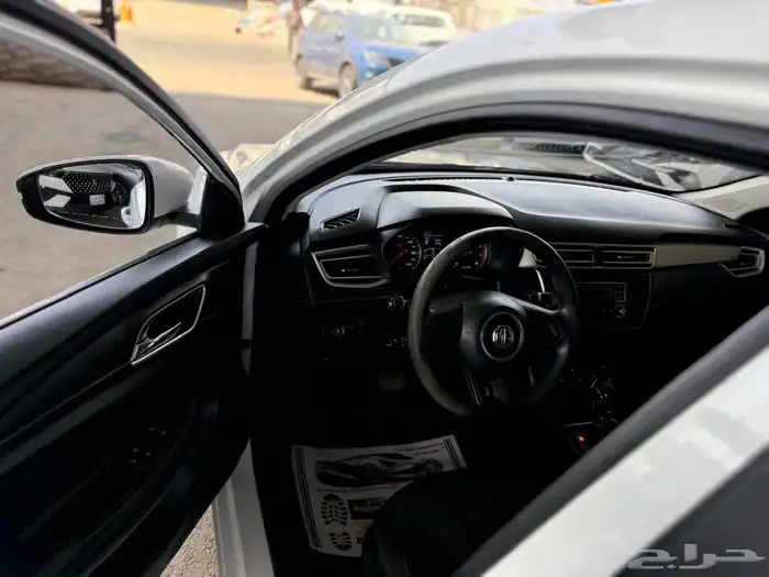 ام جي 5 MG 2023 السعر 27000 الف 9