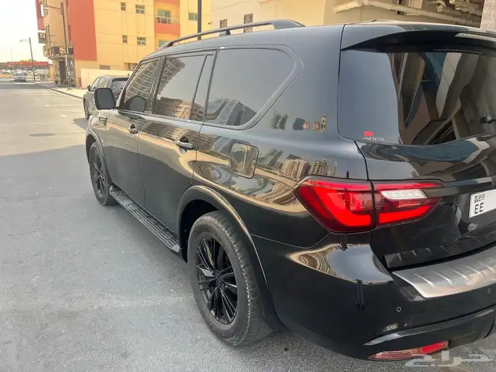جيب انفينتي QX80 فل كامل لوحات اماراتية2019 10