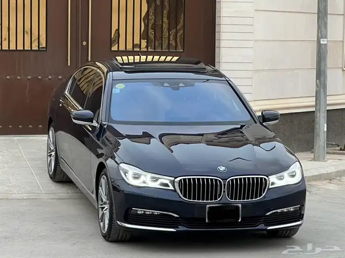 BMW - Li730 - - بي ام دبليو 2019 - سعودي - فل 3