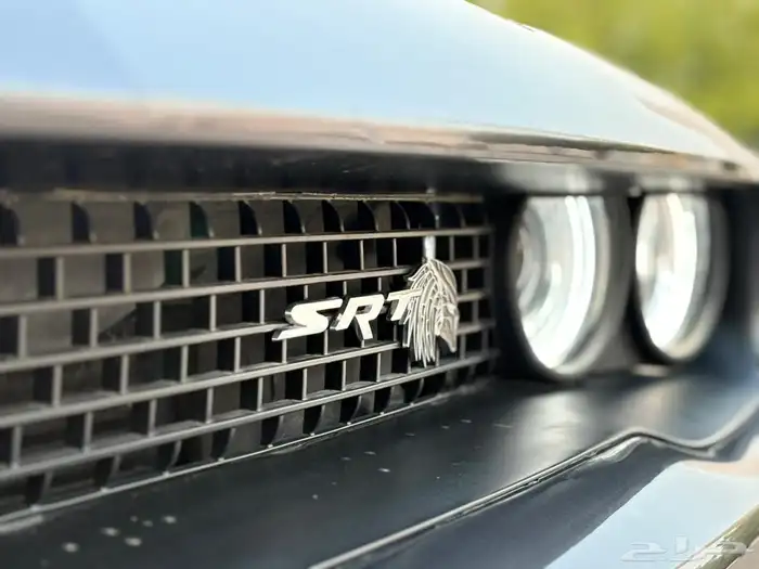 للبيع دودج تشالنجر v8 نظييفة 16