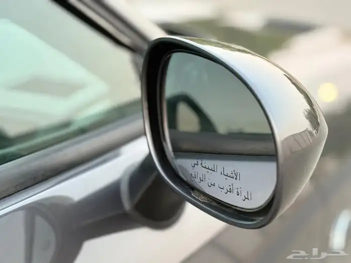 للبيع دودج تشالنجر v8 نظييفة 20