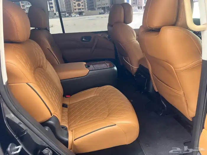 جيب انفينتي QX80 فل كامل لوحات اماراتية2019 30