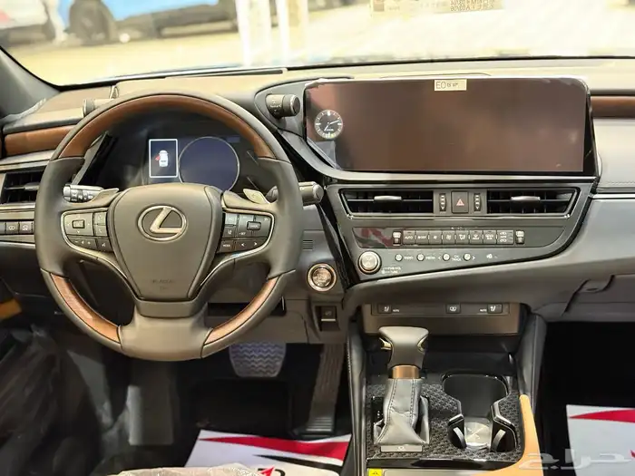 لكزس Es350DDموديل 2025 8