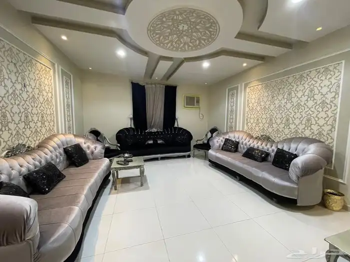 كنب إستخدام خفيف للبيع المستعجل 1