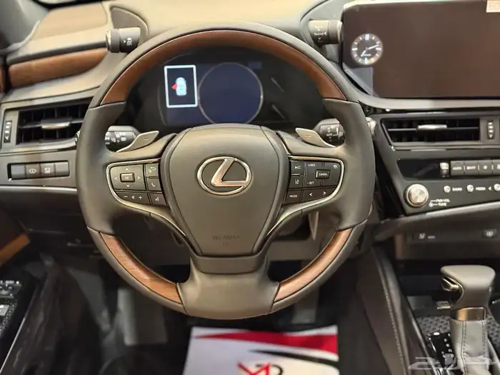 لكزس Es350DDموديل 2025 10