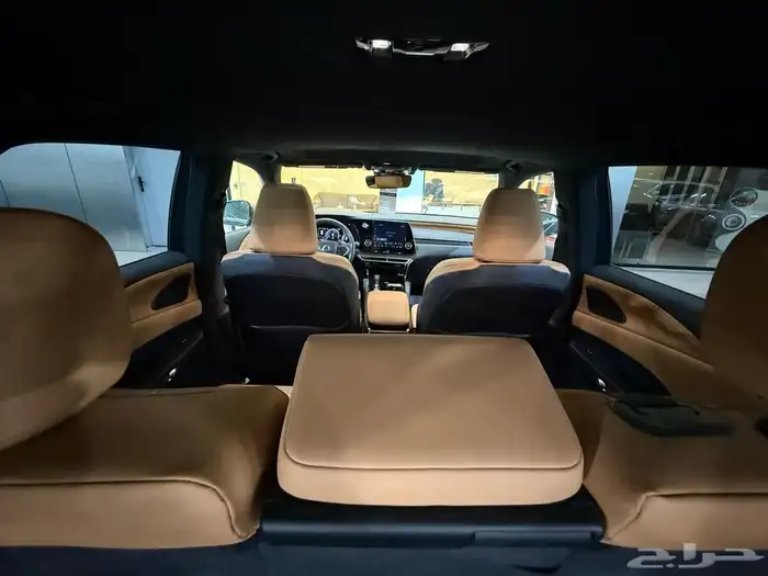 لكزس 350 ار اكس هايبرد 16