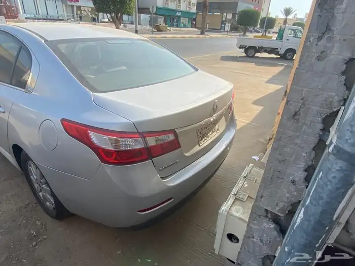 رينو سافران 2012 3