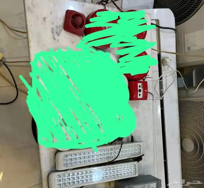 طفاية حريق ولمبات طواريء 1