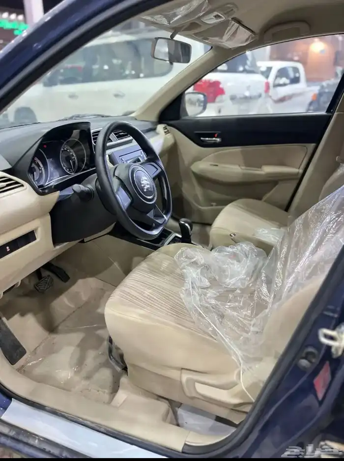 سوزوكي ديزاير 2025 نص فل سعودي اصفار 6