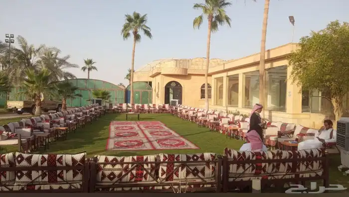 تاجير سماعات وكراسي طاولات  جلسات مداخل كوش 8