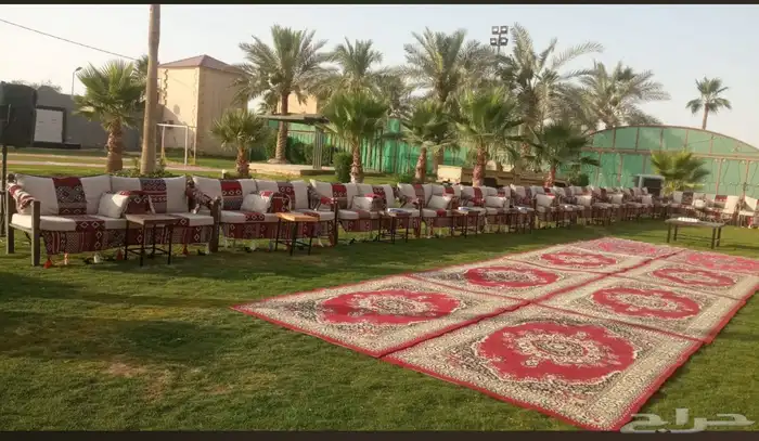 تاجير سماعات وكراسي طاولات  جلسات مداخل كوش 12