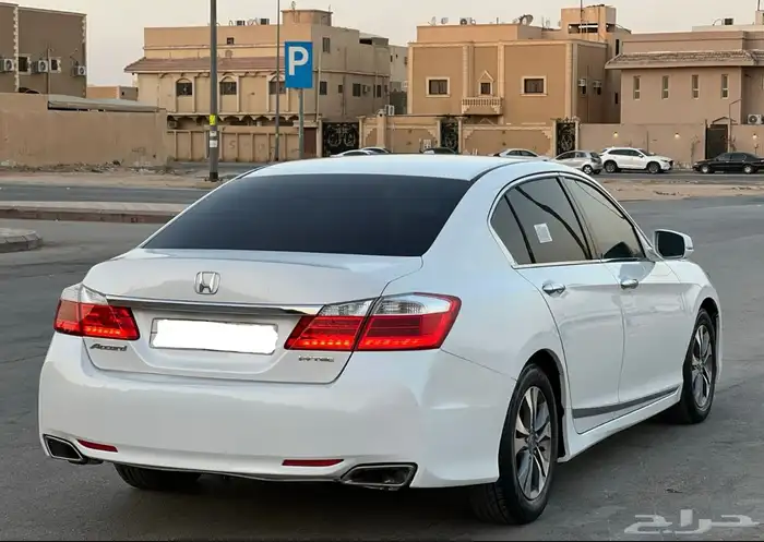 هوندا اكورد 2015 14
