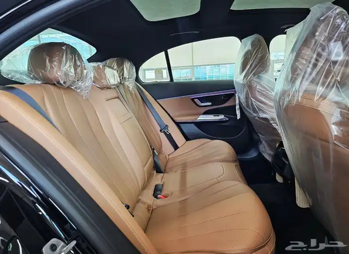 مرسيدس E200 موديل 2025 بسعر مناسب 10