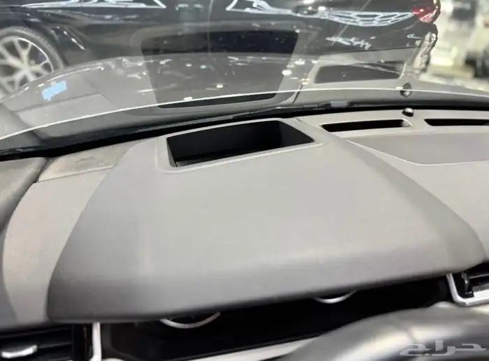 2023 Land Rover Range Rover Velar 4