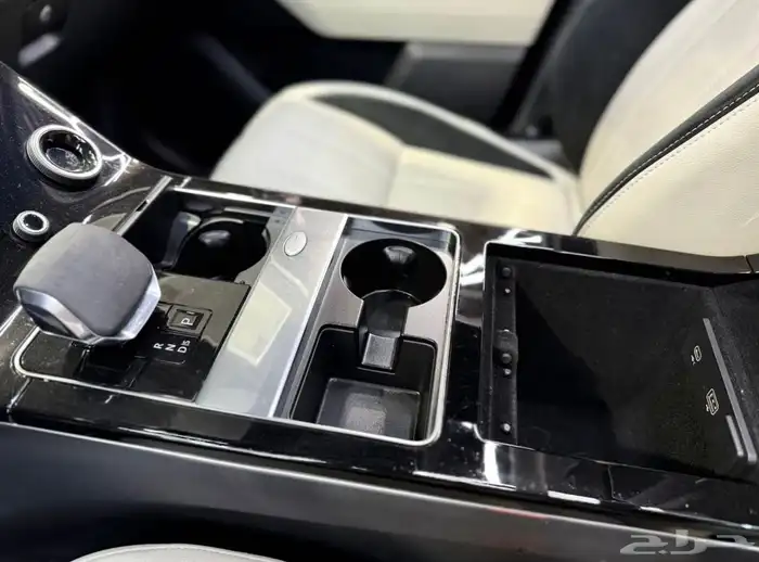 2023 Land Rover Range Rover Velar 5