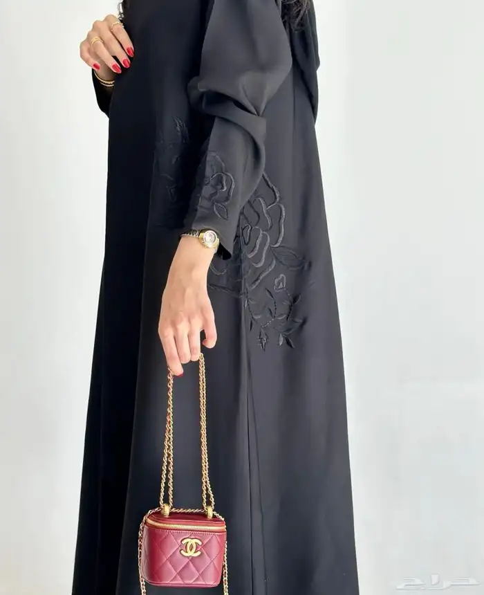 عباية جديدة من المصممة لوريد لاين 2